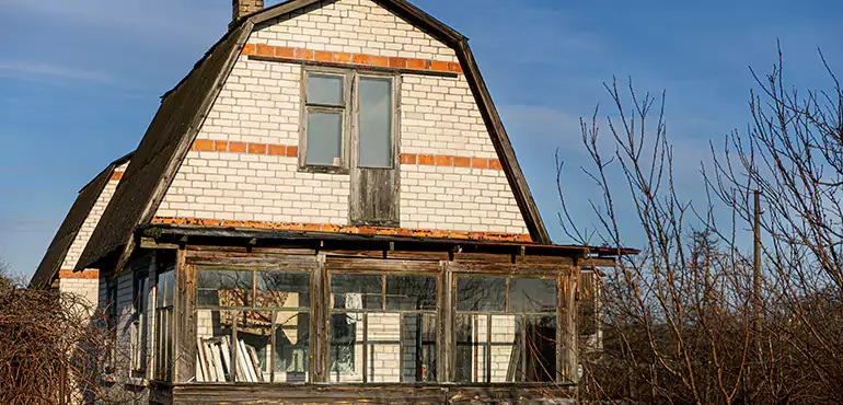 Types of Houses We Buy Without Repairs in Cleveland, OH